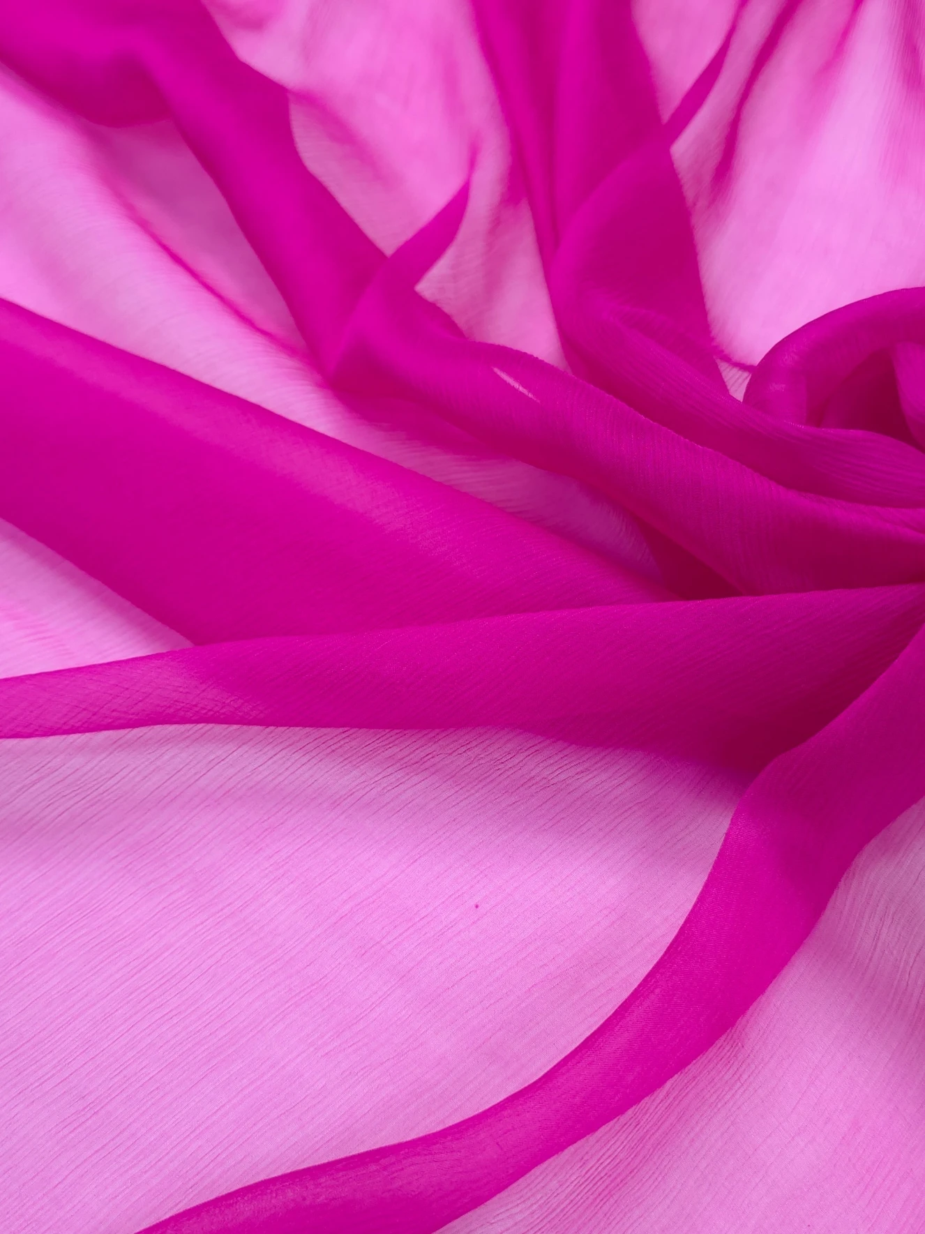 Mousse de matase naturala Cyclamen Bloom